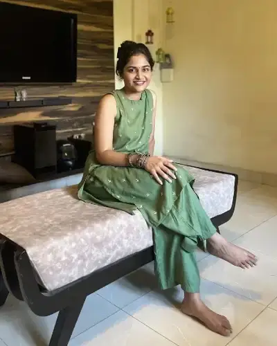 Khidkali Call Girls
